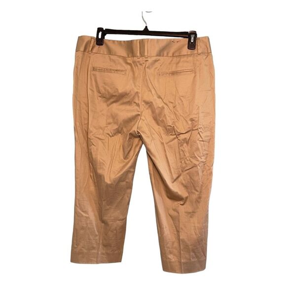 Mossimo Classic Fit Straight Leg Cropped Chino Capri Pants 16 - Picture 2 of 4